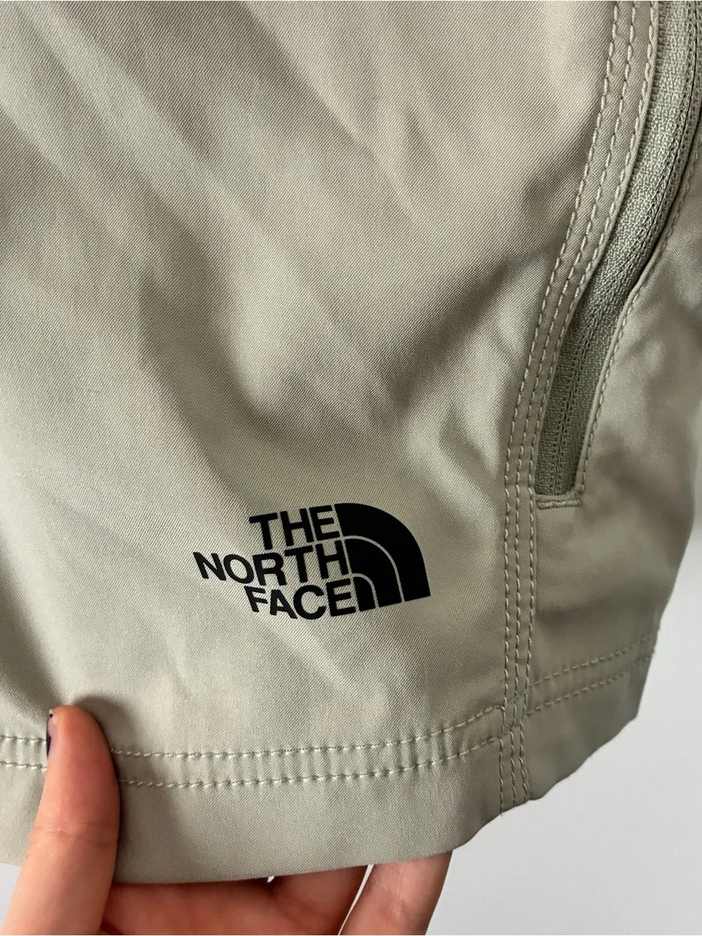 The North Face Men's Dune Beige Flashdry Performance Active Shorts Outdoors 32